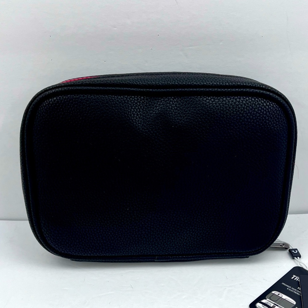 TRUE RELIGION,TECH KIT,ORGANIZE CORDS, CHARGERS & MORE,TRAVEL TOILETRY, BLACK, - Picture 3 of 16